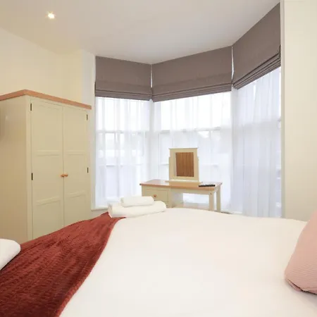 Dennington Luxury * York