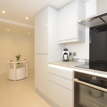 Dennington Luxury Appartamento *